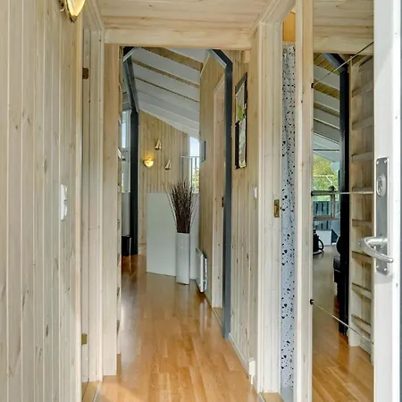 Cozy In Juelsminde With Sauna *