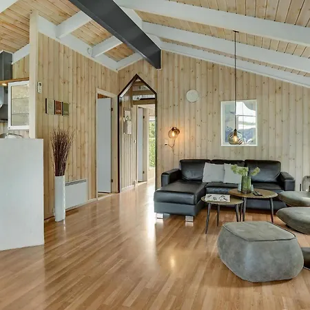 Cozy In Juelsminde With Sauna Holiday home Sonderby (Midtjylland)