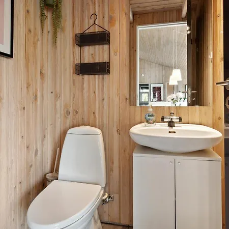 Holiday home Cozy In Juelsminde With Sauna