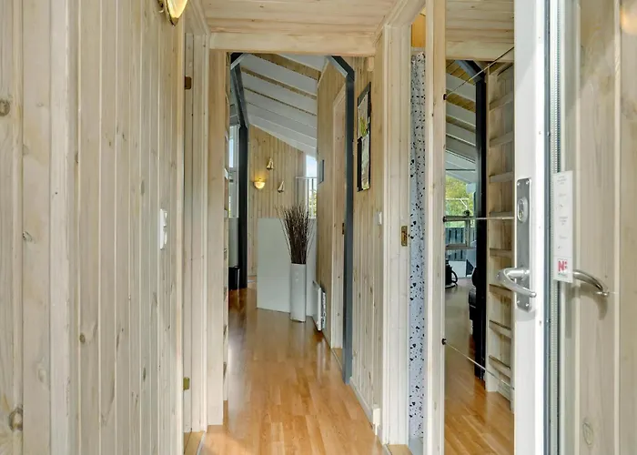 Cozy In Juelsminde With Sauna *