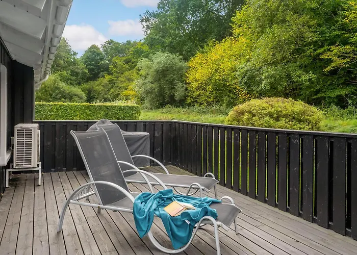 Cozy In Juelsminde With Sauna